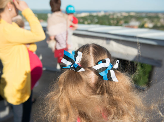 Tunnistuste jagamine Soome-Eesti lastele